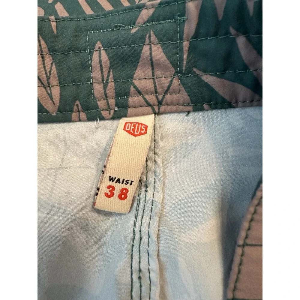 Deus Ex Machina Shorts Mens 38 Green‎ Boardshort All Over Print